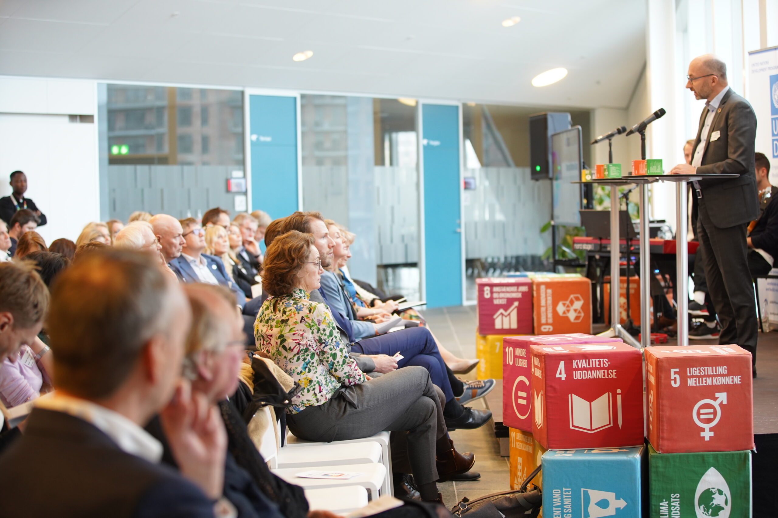 DIG Reviews UNDPs Oslo Governance Centre