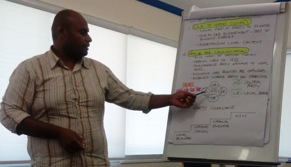 DIG Trains Political Parties in Solomon Islands
